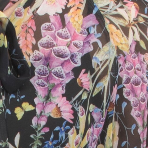 NANCY YANG 2pc Floral Shirt And Camisole Set - Picture 3 of 3